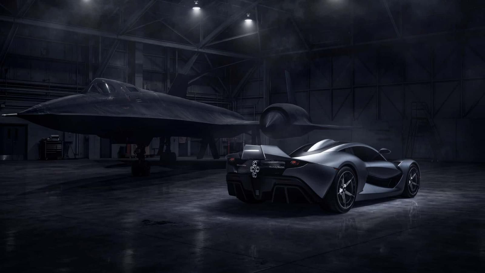 Το Hennessey Blackbird επαναφέρει το χειροκίνητο κιβώτιο στα hypercars
